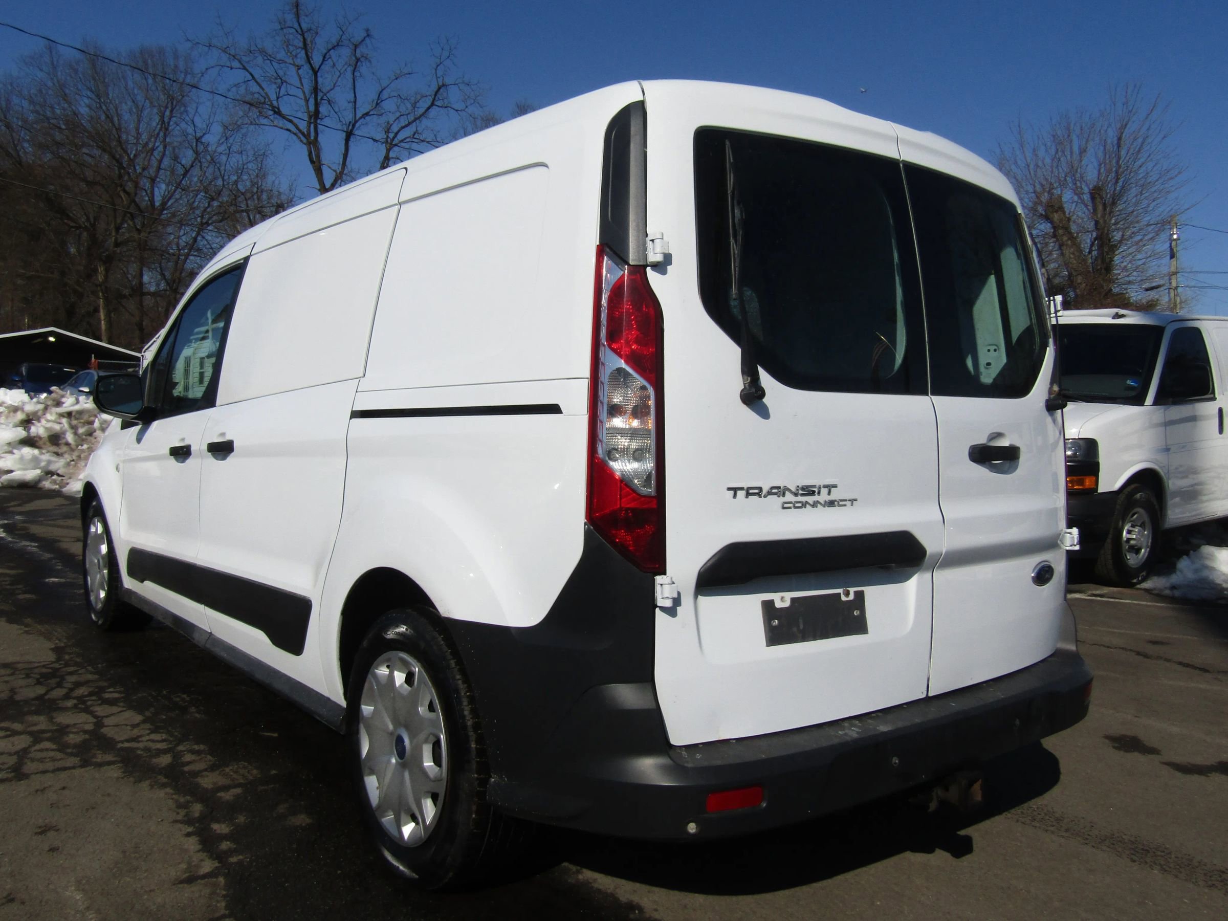 Used 2016 Ford Transit Connect XL image 5