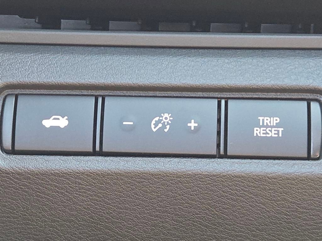 New 2025 Nissan Altima 2.5 SR w/ SR Premium Package image 16