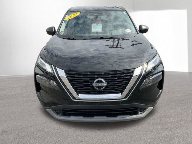 Used 2023 Nissan Rogue S image 6