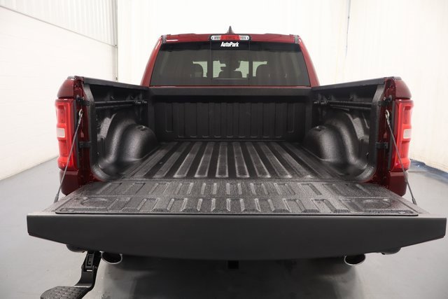 New 2026 RAM 1500 4x4 Crew Cab image 16