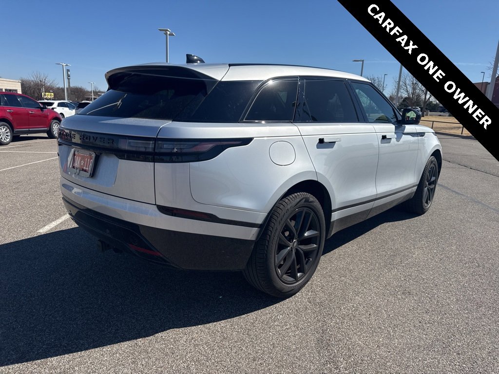 Used 2025 Land Rover Range Rover Velar Dynamic SE image 4