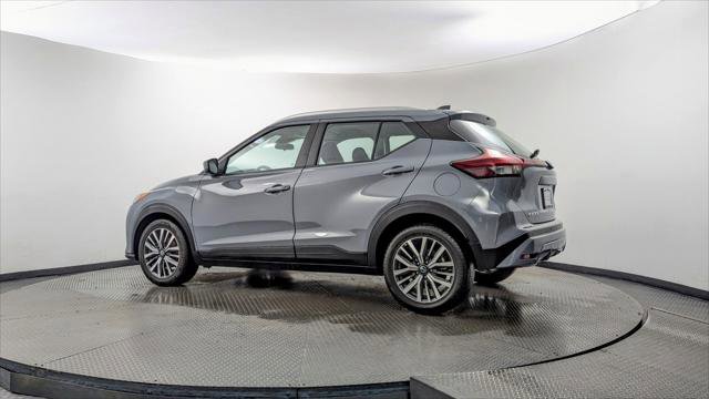 Used 2021 Nissan Kicks SV image 6
