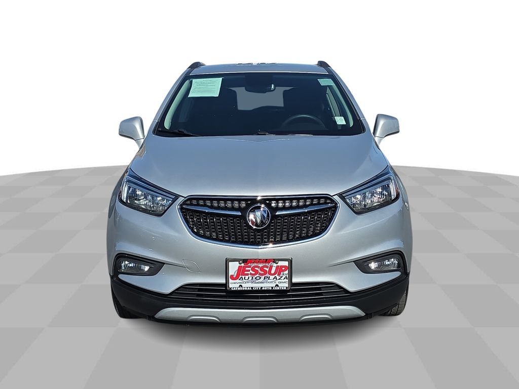 Used 2020 Buick Encore Sport Touring w/ Safety Package FWD image 3