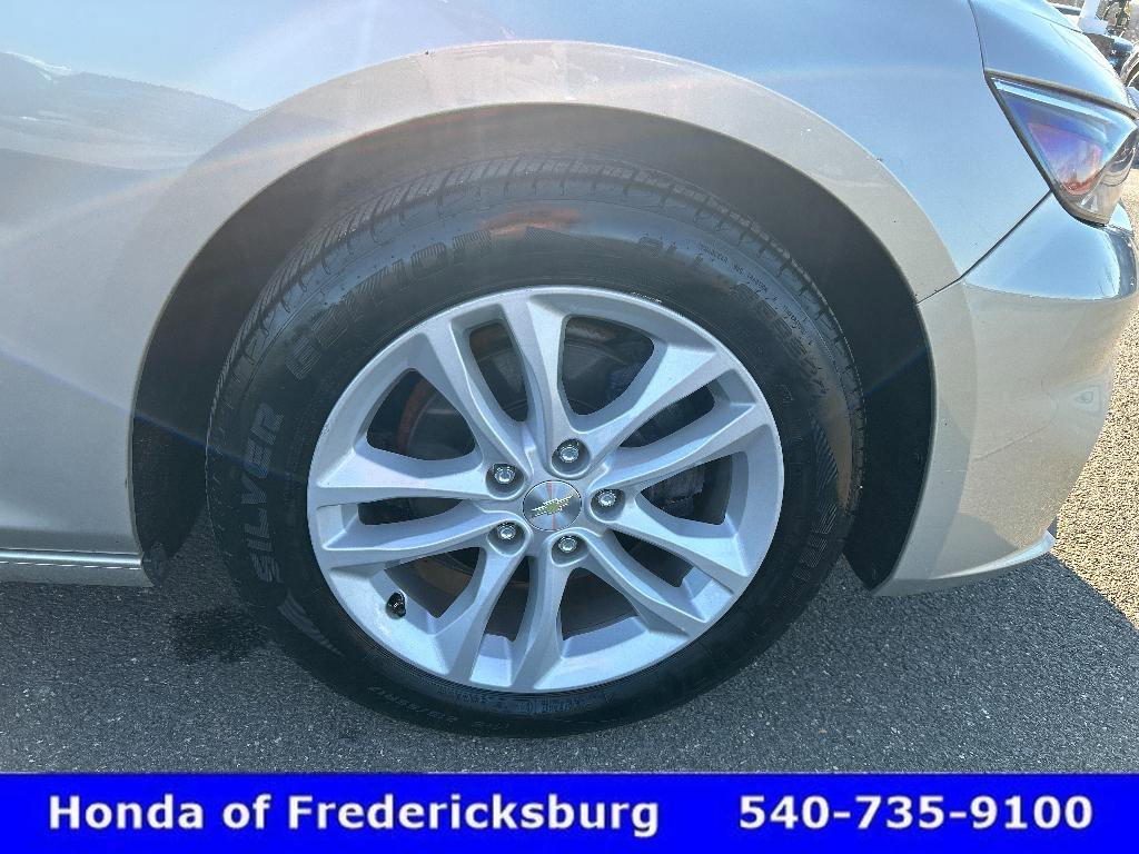 Used 2016 Chevrolet Malibu LT w/ Leather Package image 35