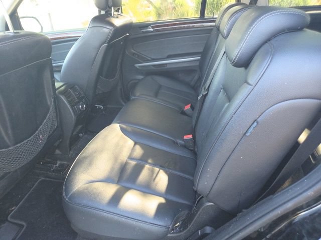 Used 2010 Mercedes-Benz GL 320 BlueTEC 4MATIC image 7