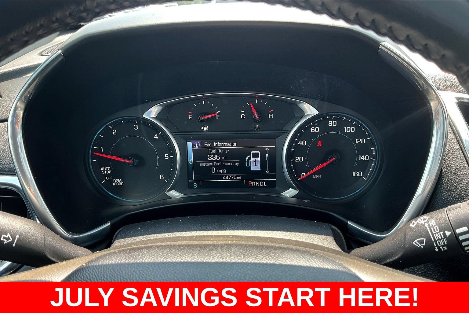 Used 2018 Chevrolet Equinox LT w/ Sun & Infotainment Package AWD/4WD image 13