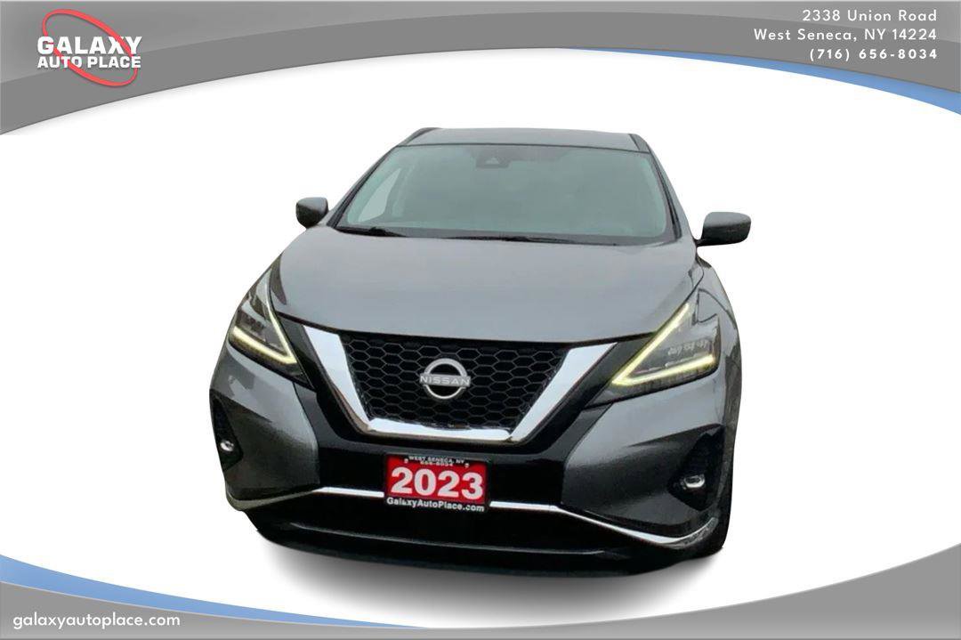 Used 2023 Nissan Murano SV AWD/4WD image 2