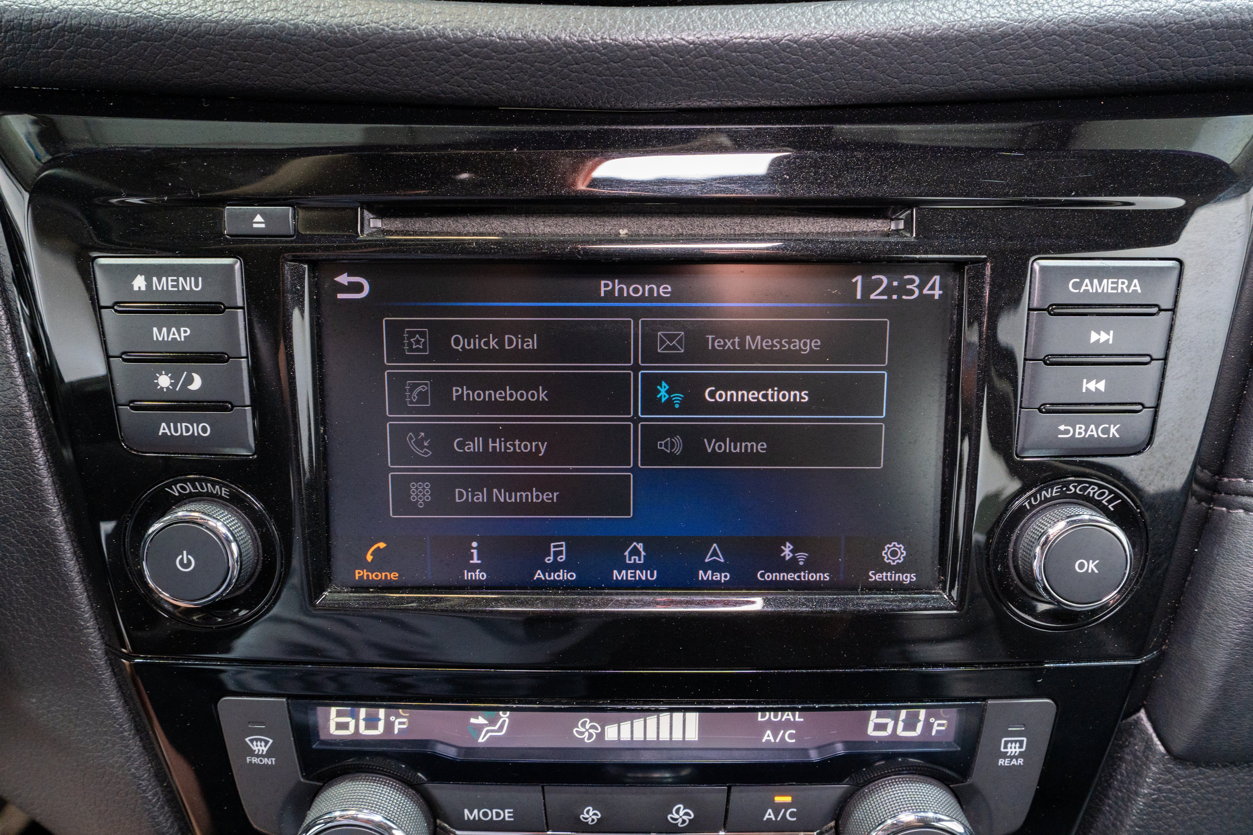 Used 2019 Nissan Rogue SL FWD image 19