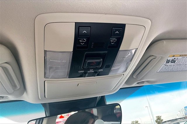 Used 2022 Lexus GX 460 Premium image 25