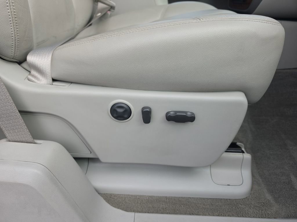Used 2008 Chevrolet Silverado 2500 LTZ w/ Safety Package image 24