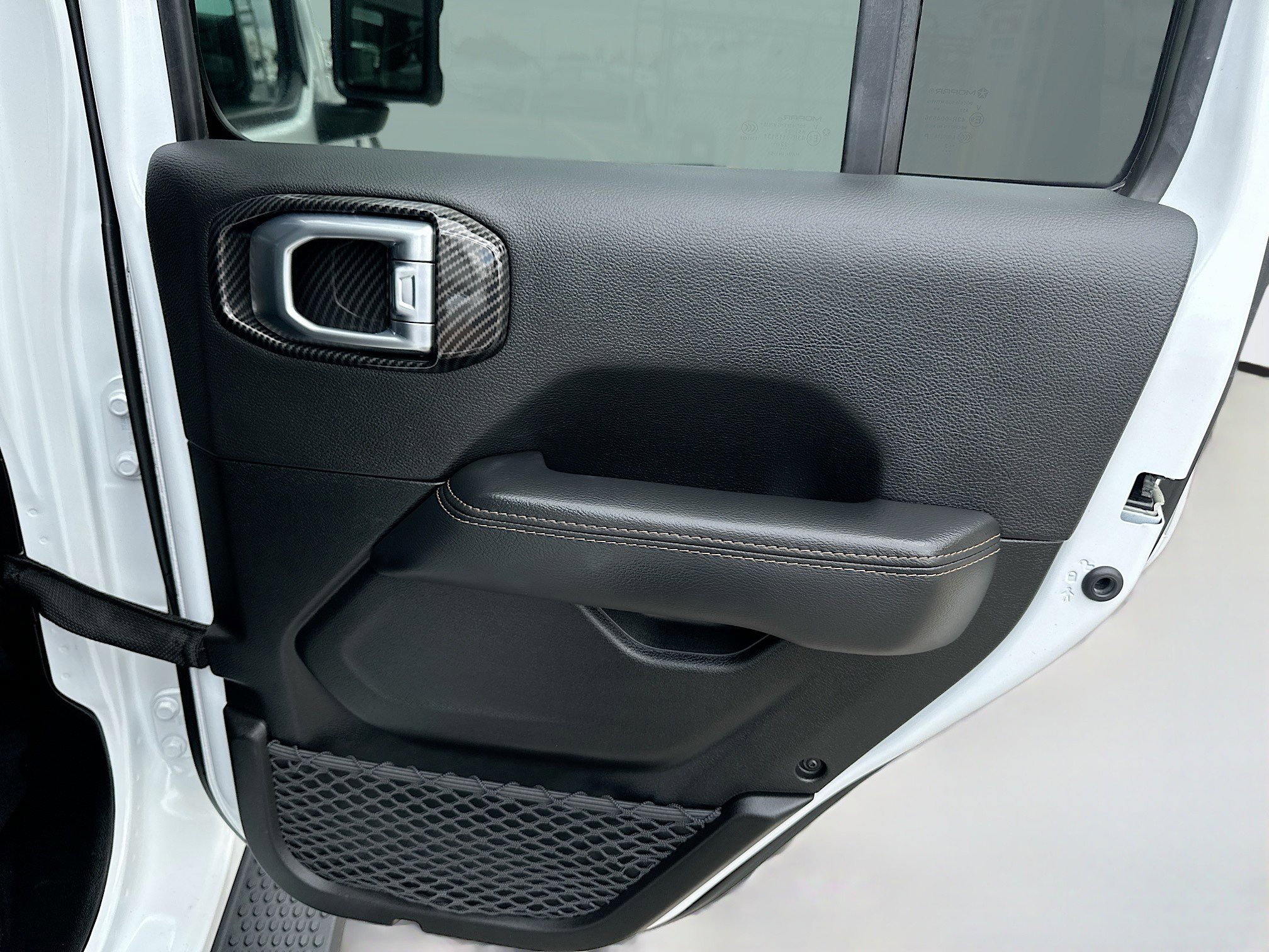 Used 2023 Jeep Wrangler Unlimited Sahara image 29
