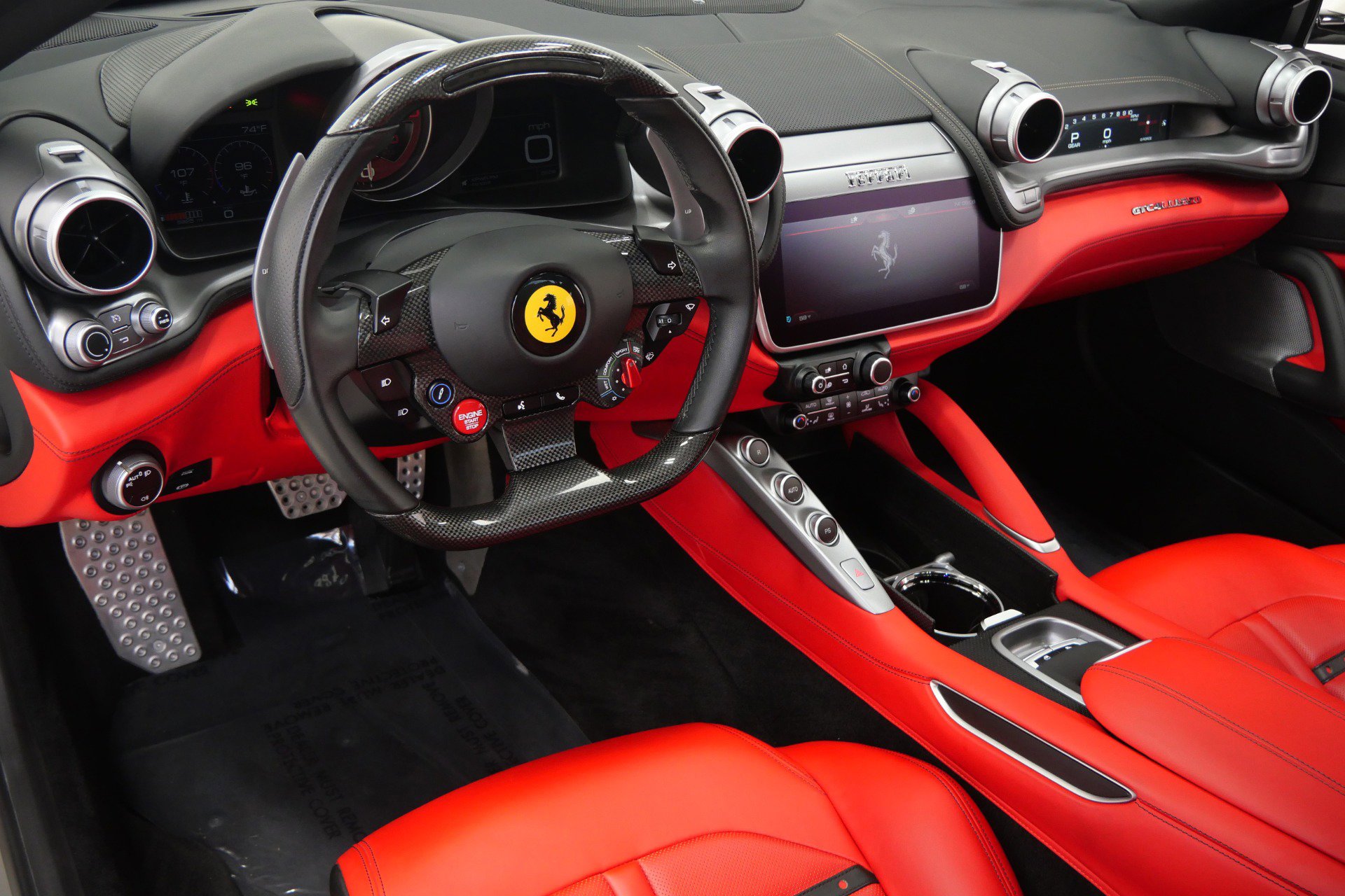 Used 2017 Ferrari GTC4Lusso AWD/4WD image 13