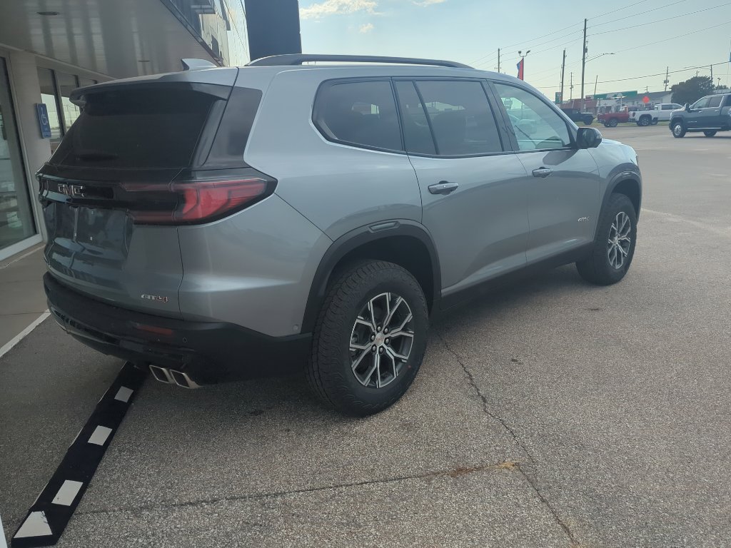 New 2026 GMC Acadia AT4 w/ Super Cruise Package image 3