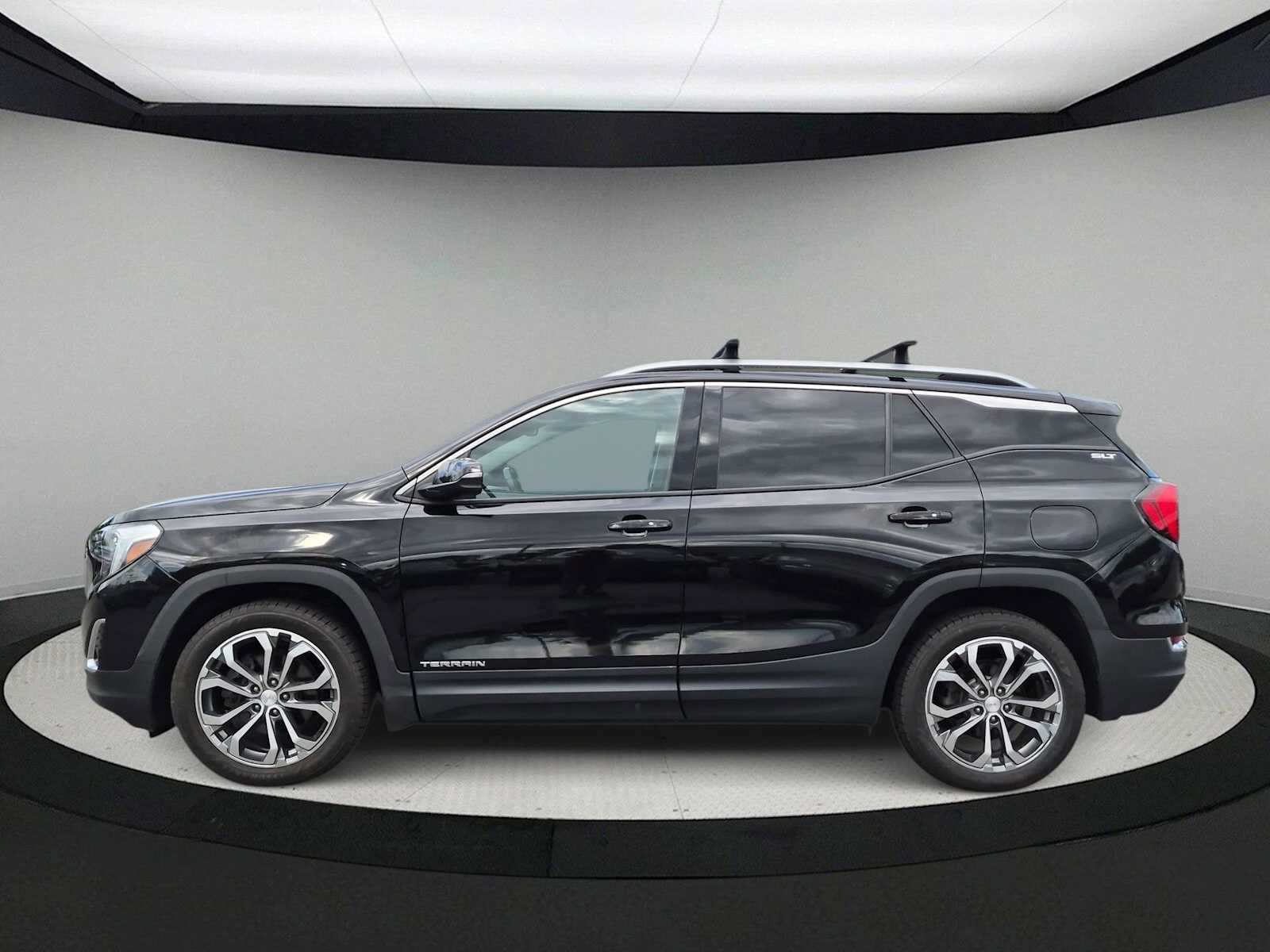 Used 2019 GMC Terrain SLT w/ Preferred Package AWD/4WD image 5