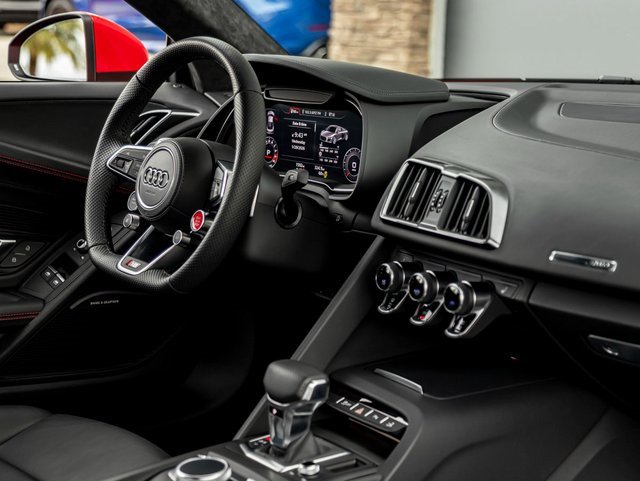 Used 2023 Audi R8 V10 performance image 25