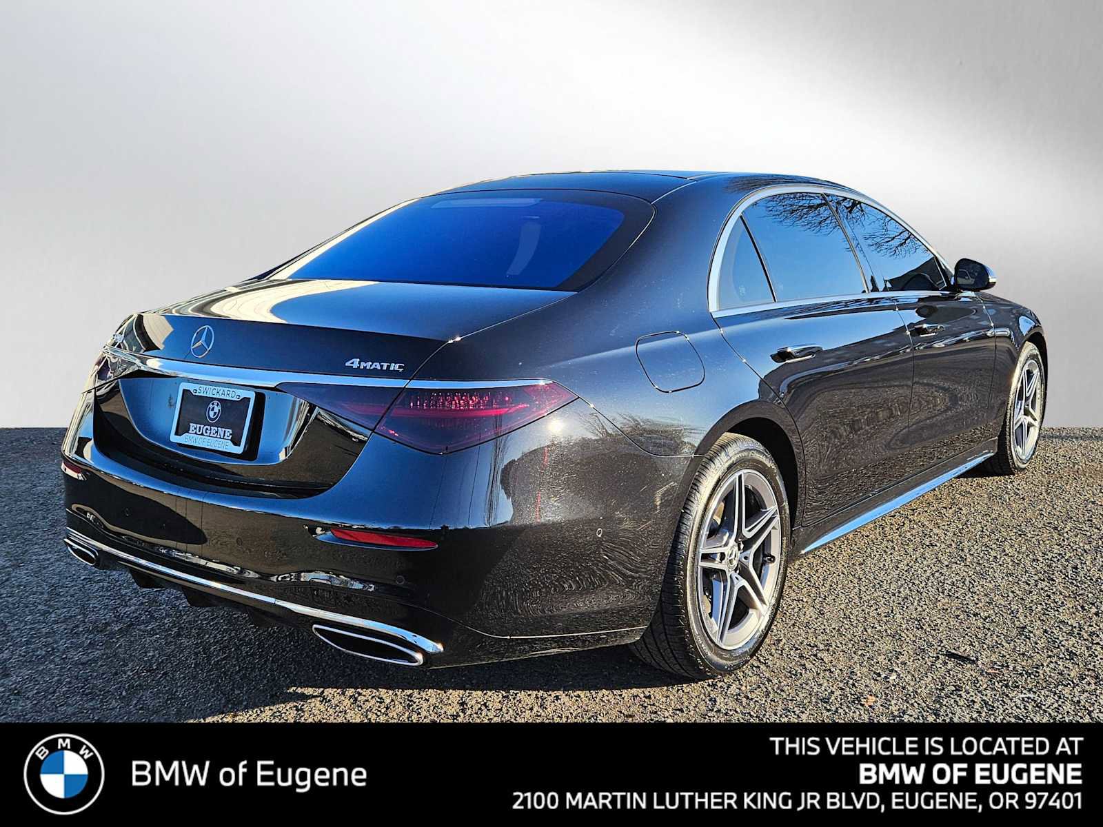 Used 2024 Mercedes-Benz S 580 4MATIC Sedan image 3