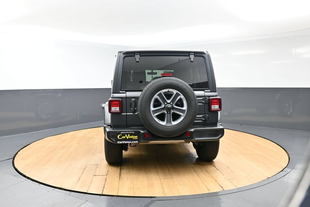 Used 2023 Jeep Wrangler Unlimited Sahara w/ Cold Weather Group AWD/4WD image 3
