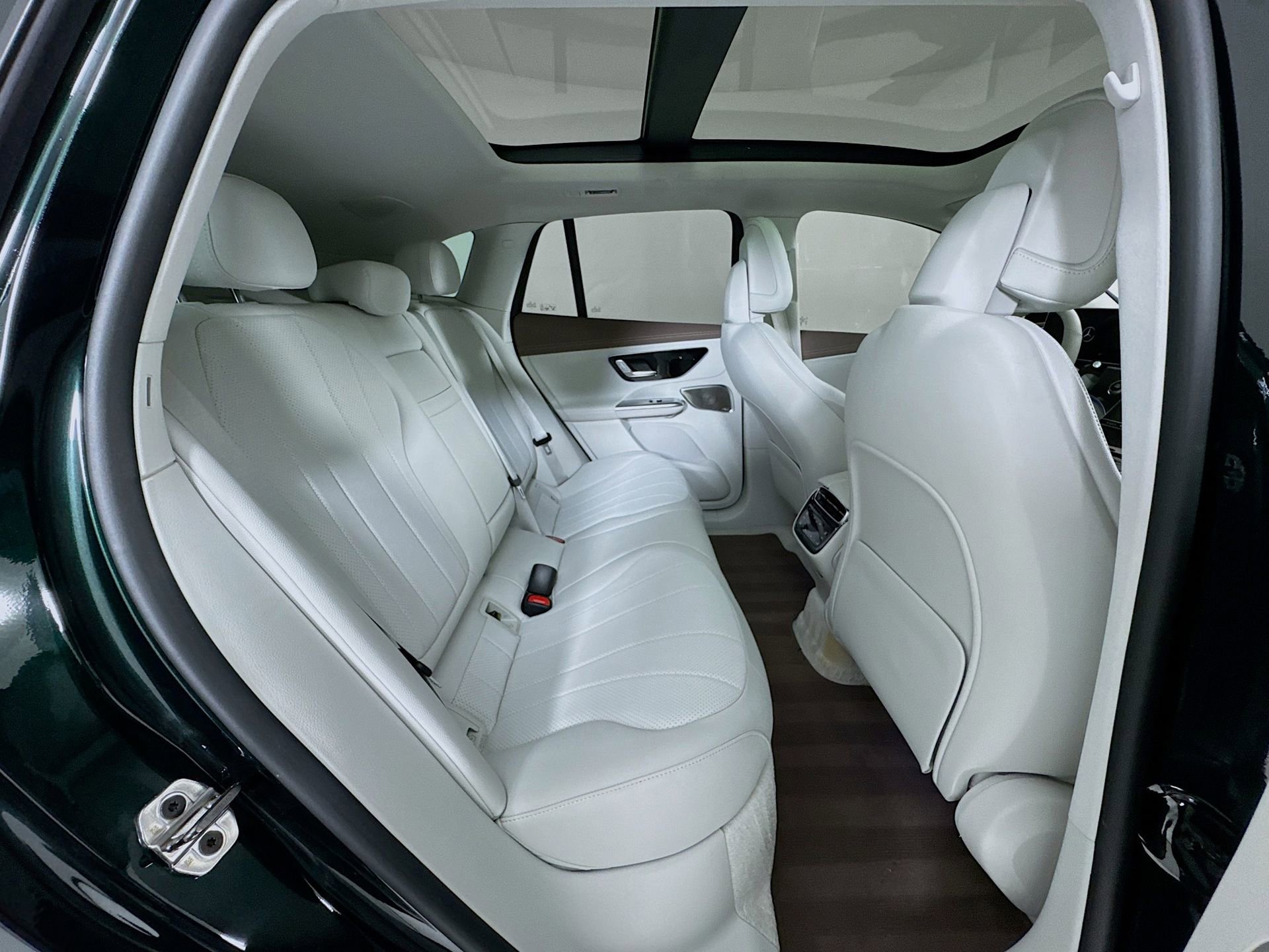 Certified 2023 Mercedes-Benz EQE 350+ SUV image 30