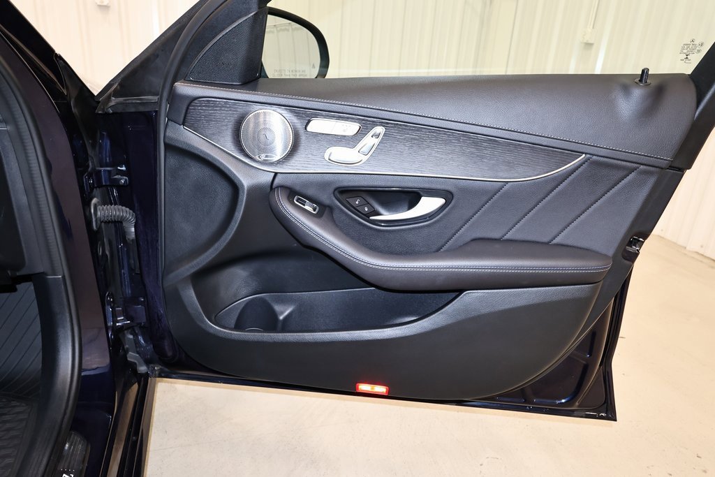 Used 2021 Mercedes-Benz C 300 4MATIC Sedan image 20