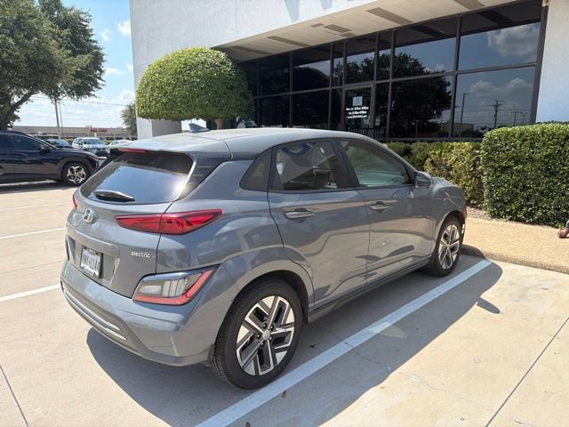 Certified 2023 Hyundai Kona Limited FWD image 2