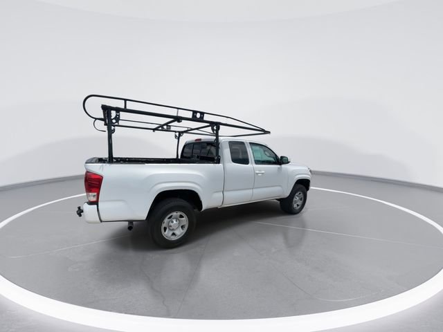 Used 2023 Toyota Tacoma SR RWD image 8