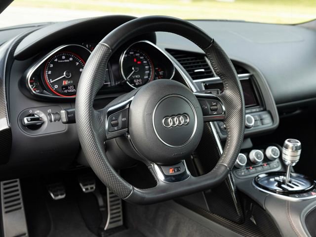 Used 2015 Audi R8 V10 image 29
