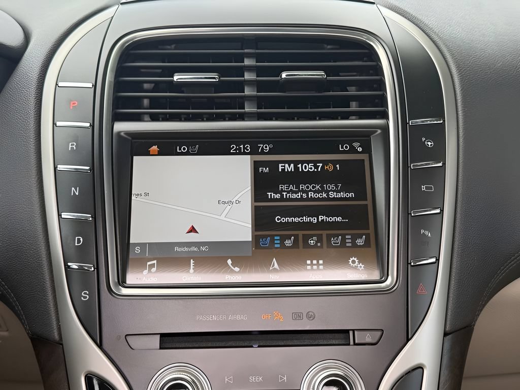Used 2018 Lincoln MKX Reserve w/ Driver Assistance Package AWD/4WD image 21