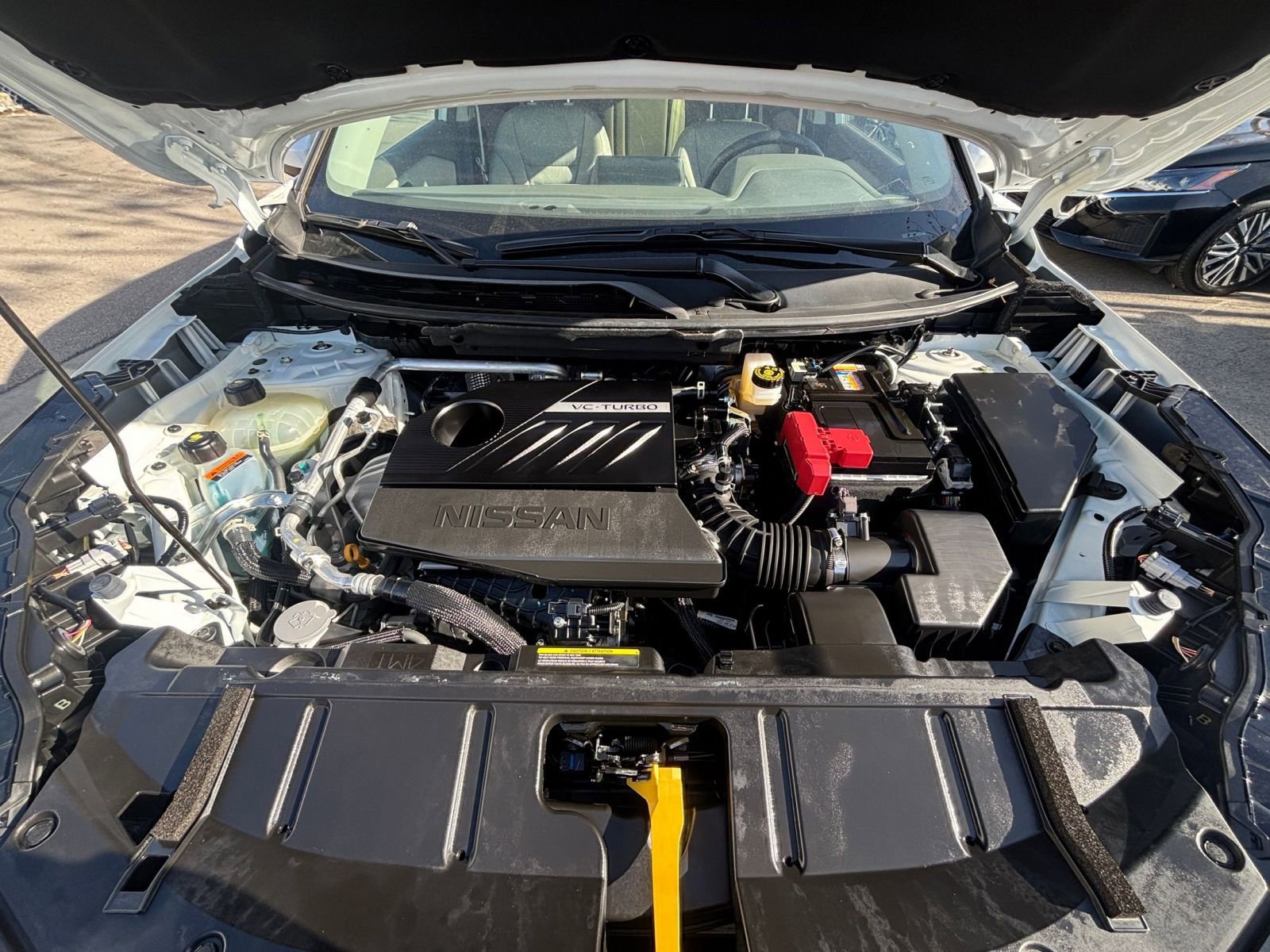 Used 2025 Nissan Rogue SV FWD image 34