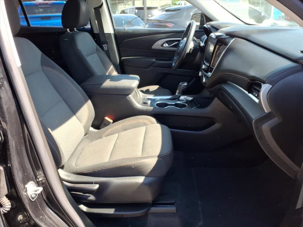 Used 2019 Chevrolet Traverse LT FWD image 29