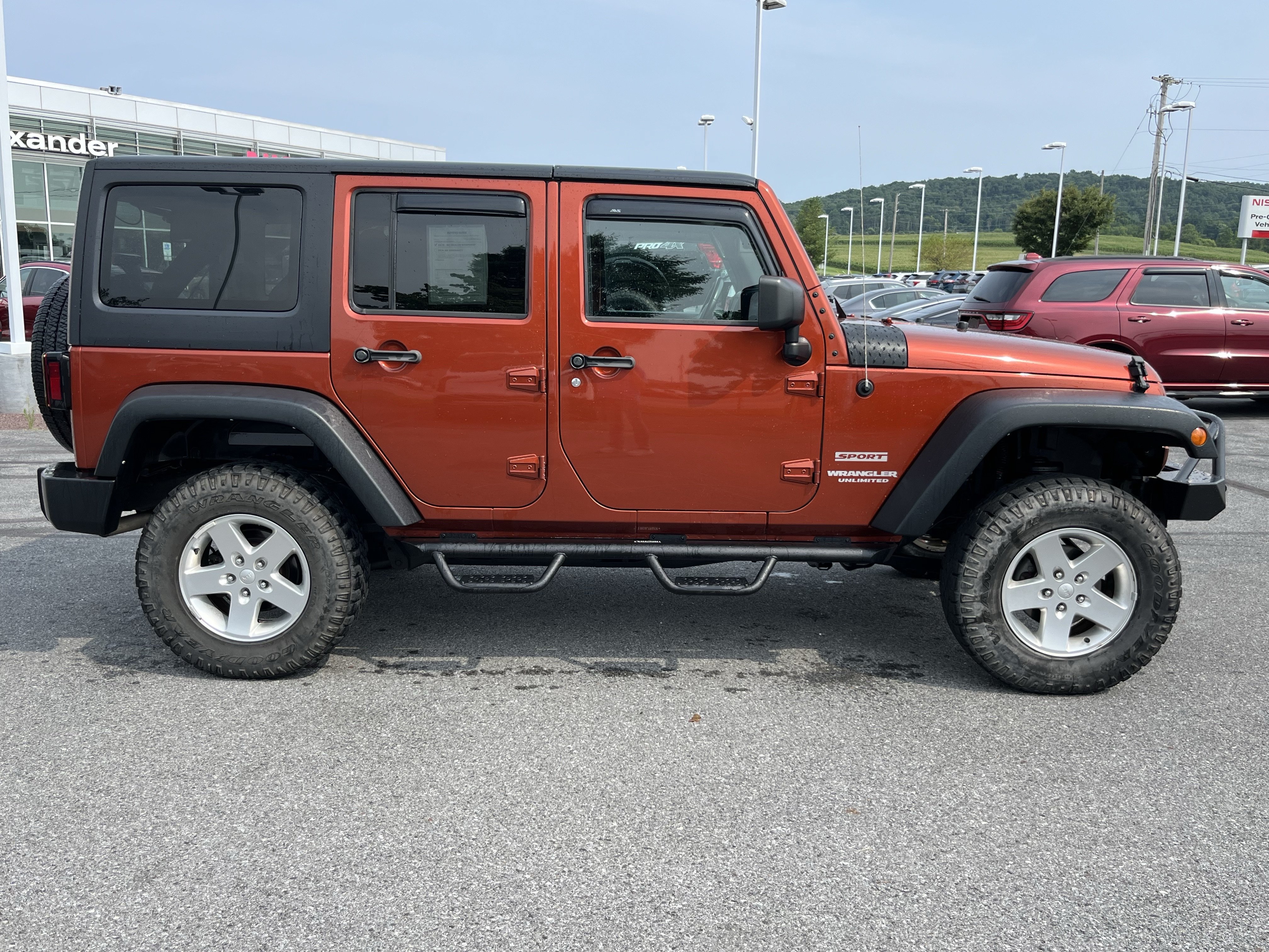 Used 2014 Jeep Wrangler Unlimited Sport w/ Quick Order Package 24S AWD/4WD image 2