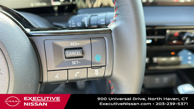 New 2026 Nissan Kicks SR w/ Cold Weather Package AWD/4WD image 12