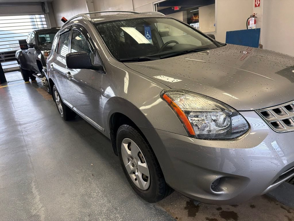 Used 2015 Nissan Rogue S w/ Convenience Package AWD/4WD image 1