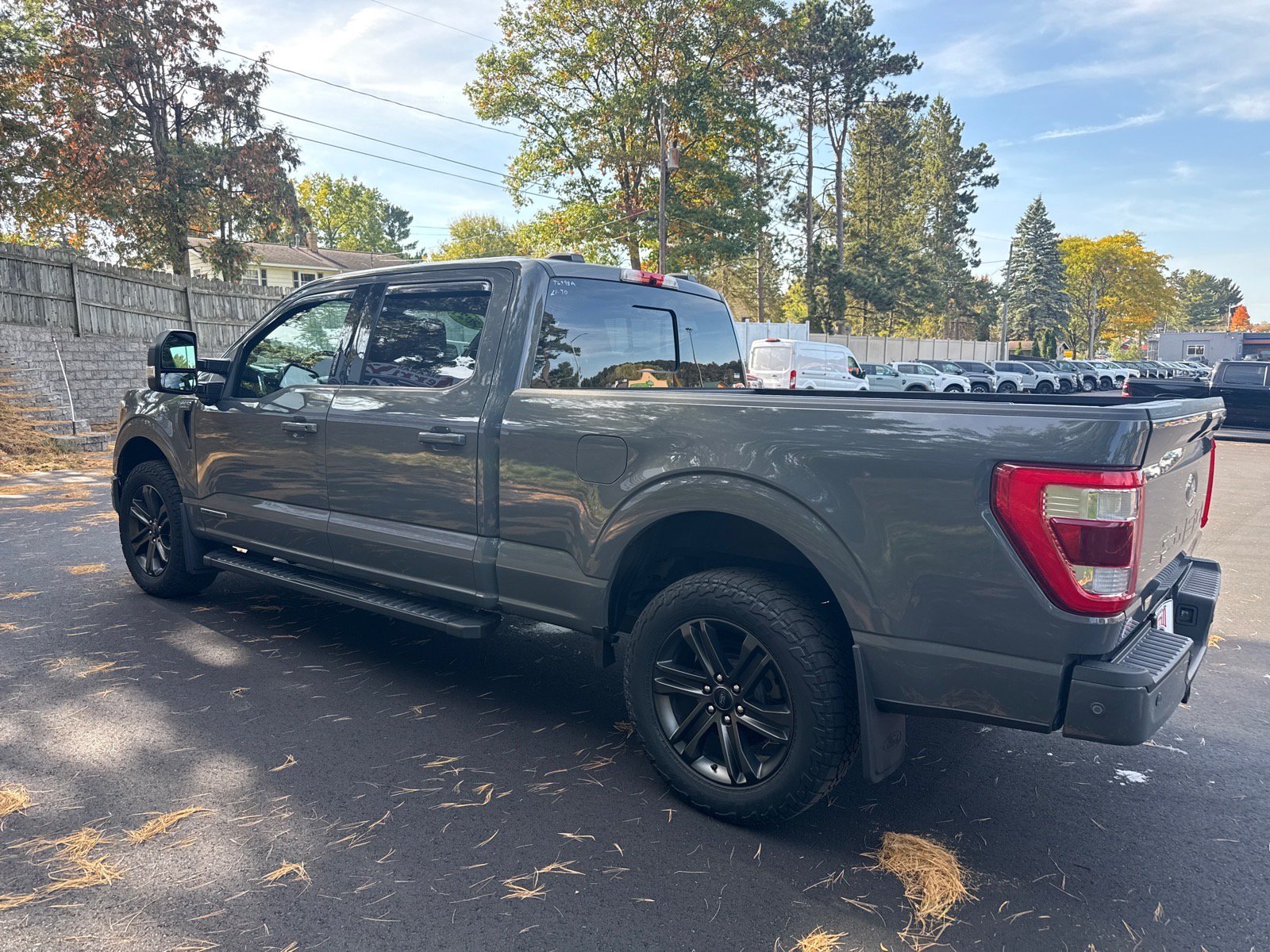 Used 2021 Ford F150 Lariat w/ Equipment Group 502A High AWD/4WD image 5