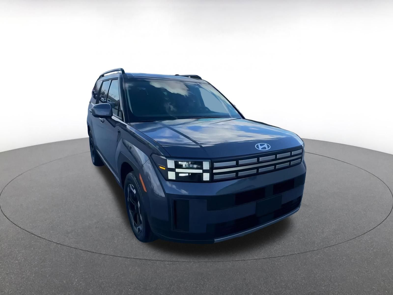 Used 2025 Hyundai Santa Fe SEL image 3