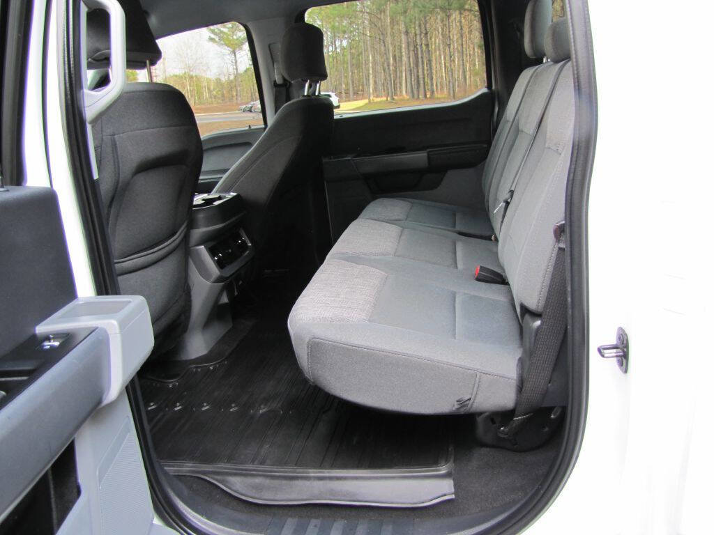 Used 2024 Ford F250 XLT w/ FX4 Off-Road Package image 17