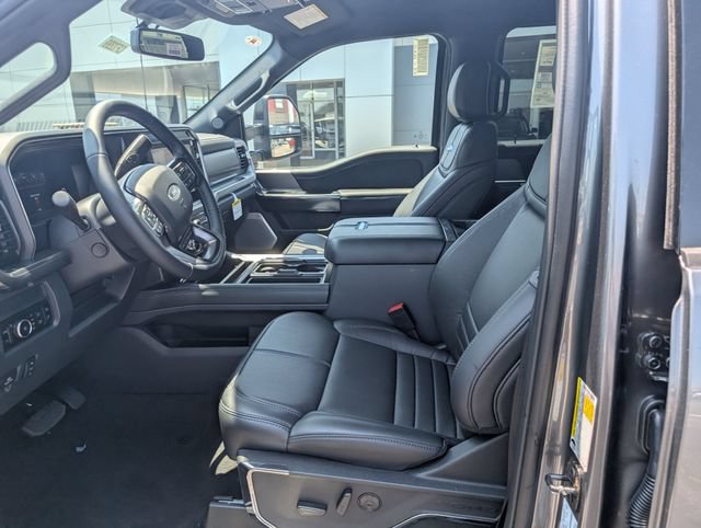 New 2026 Ford F250 Platinum AWD/4WD image 15