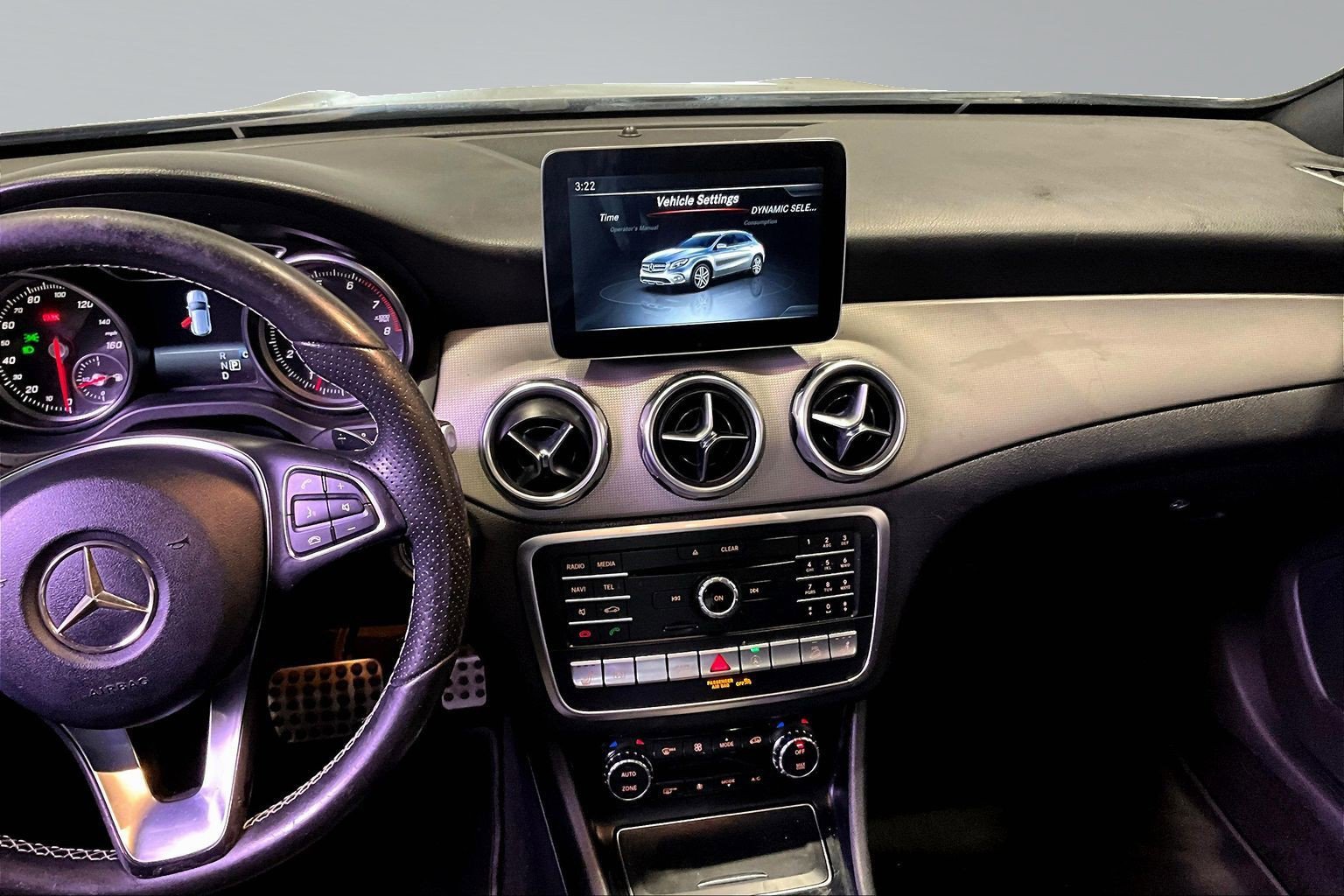 Used 2018 Mercedes-Benz GLA 250 4MATIC image 10