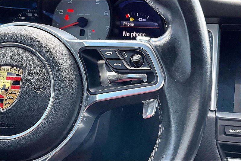 Used 2019 Porsche Macan S AWD/4WD image 17