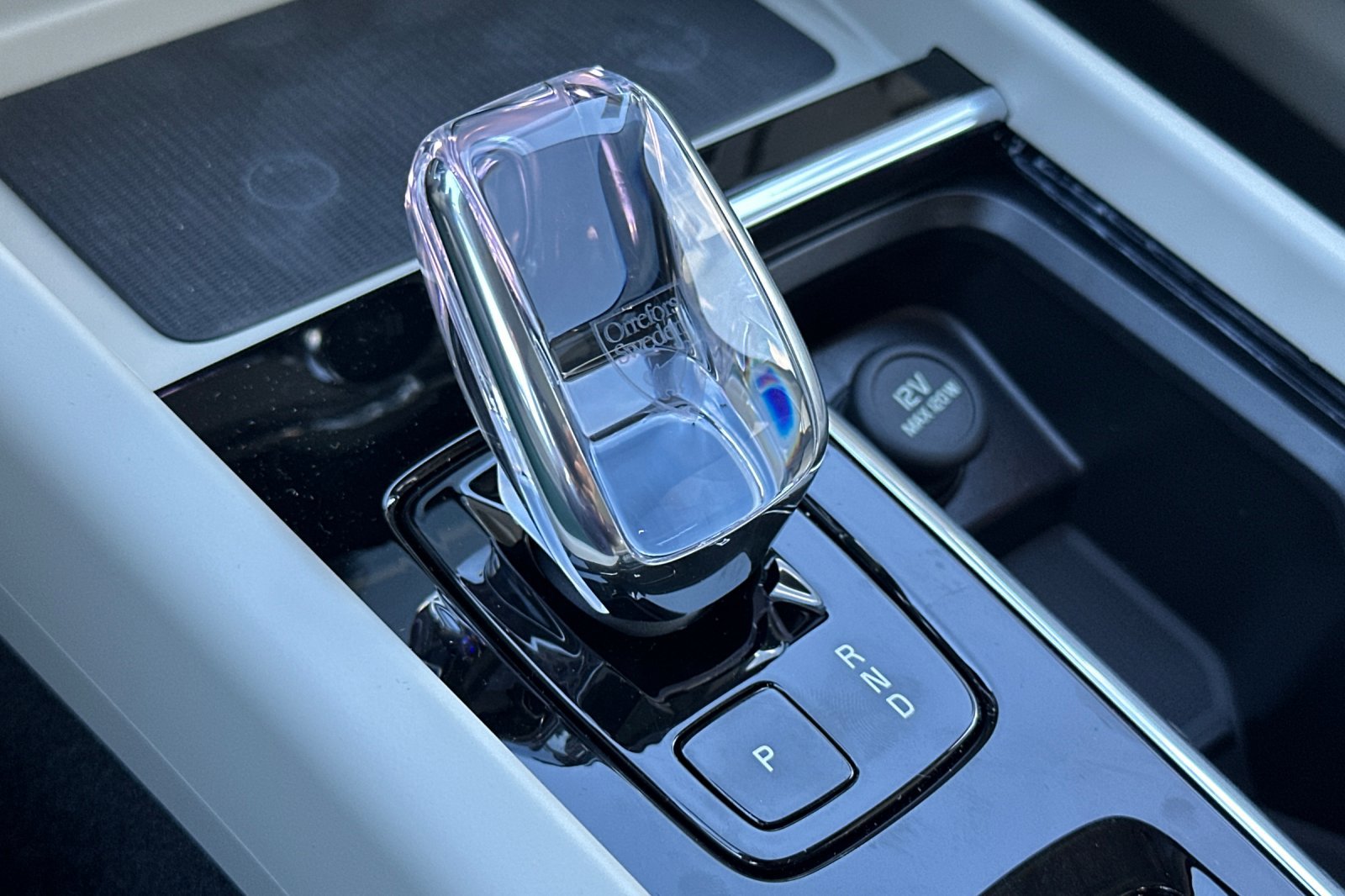 New 2026 Volvo XC60 B5 Ultra w/ Protection Package Premier image 19