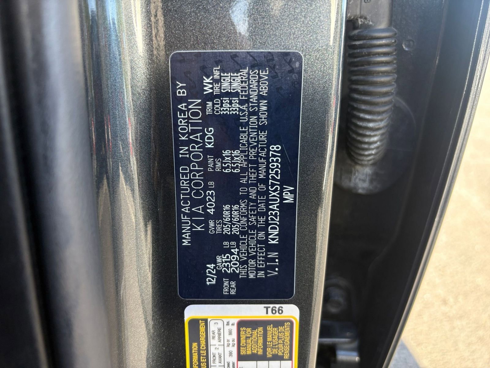 Used 2025 Kia Soul LX w/ LX Technology Package FWD image 27