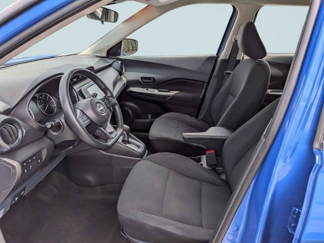 Used 2023 Nissan Kicks S FWD image 19