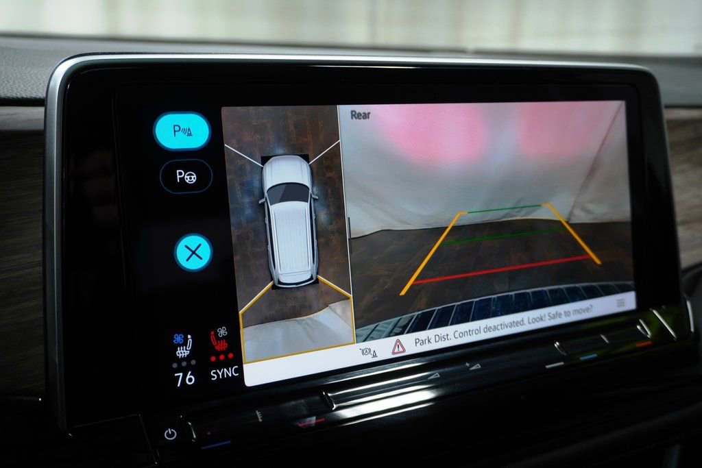 Used 2025 Volkswagen Atlas SEL Premium R-Line AWD/4WD image 26