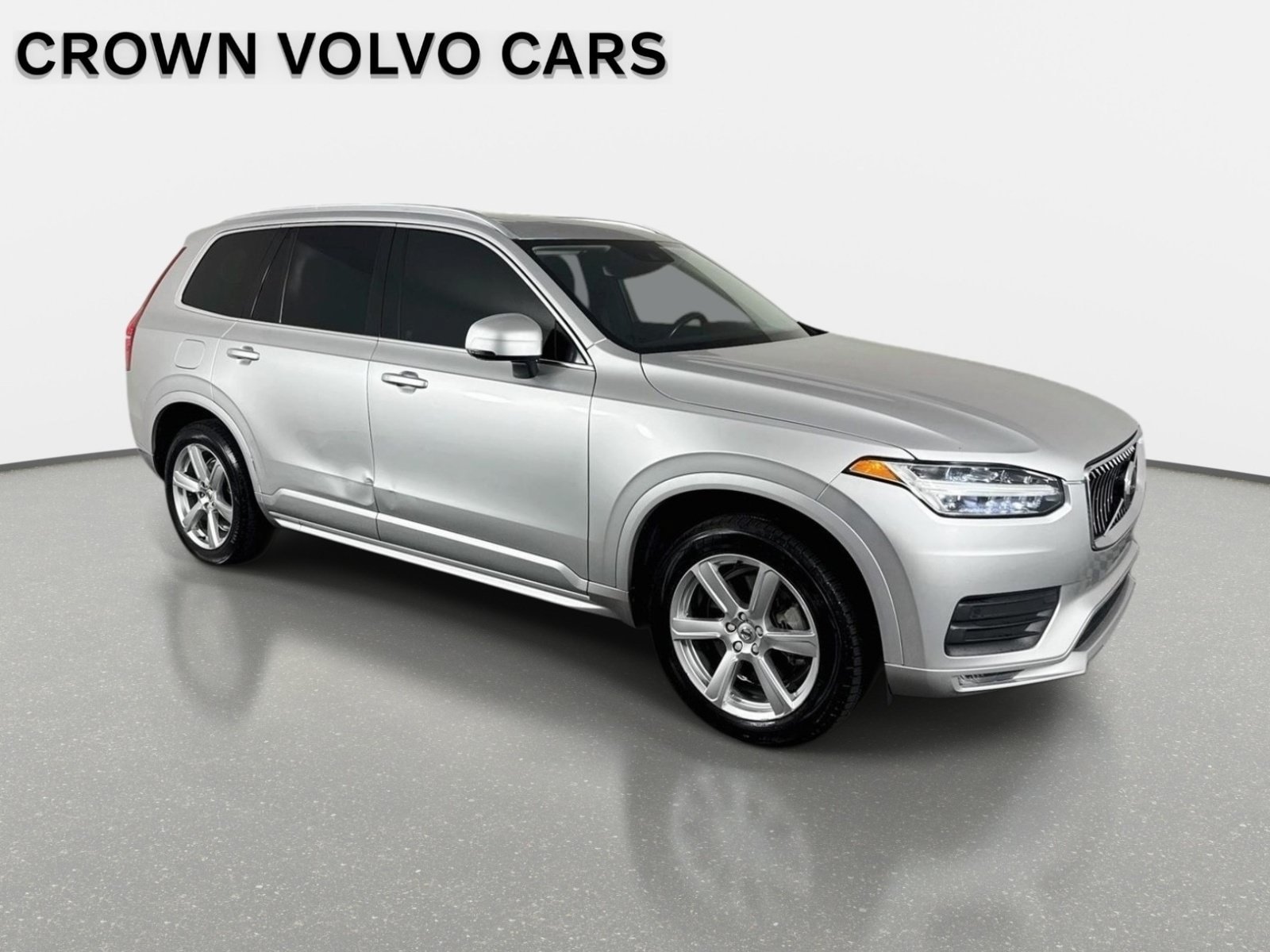 Used 2020 Volvo XC90 T6 Momentum AWD/4WD image 3