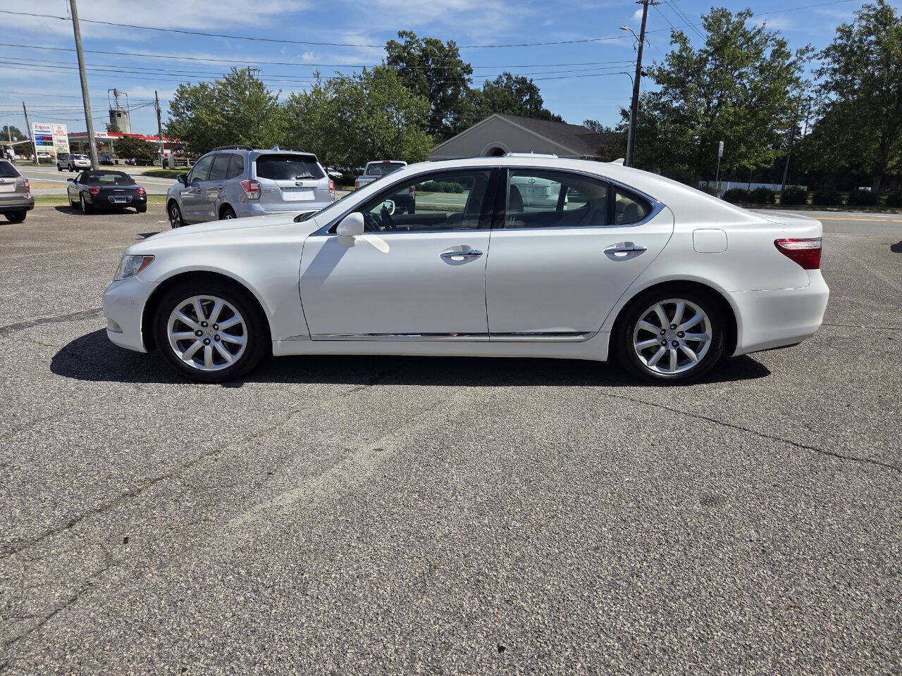Used 2007 Lexus LS 460 w/ Comfort Pkg