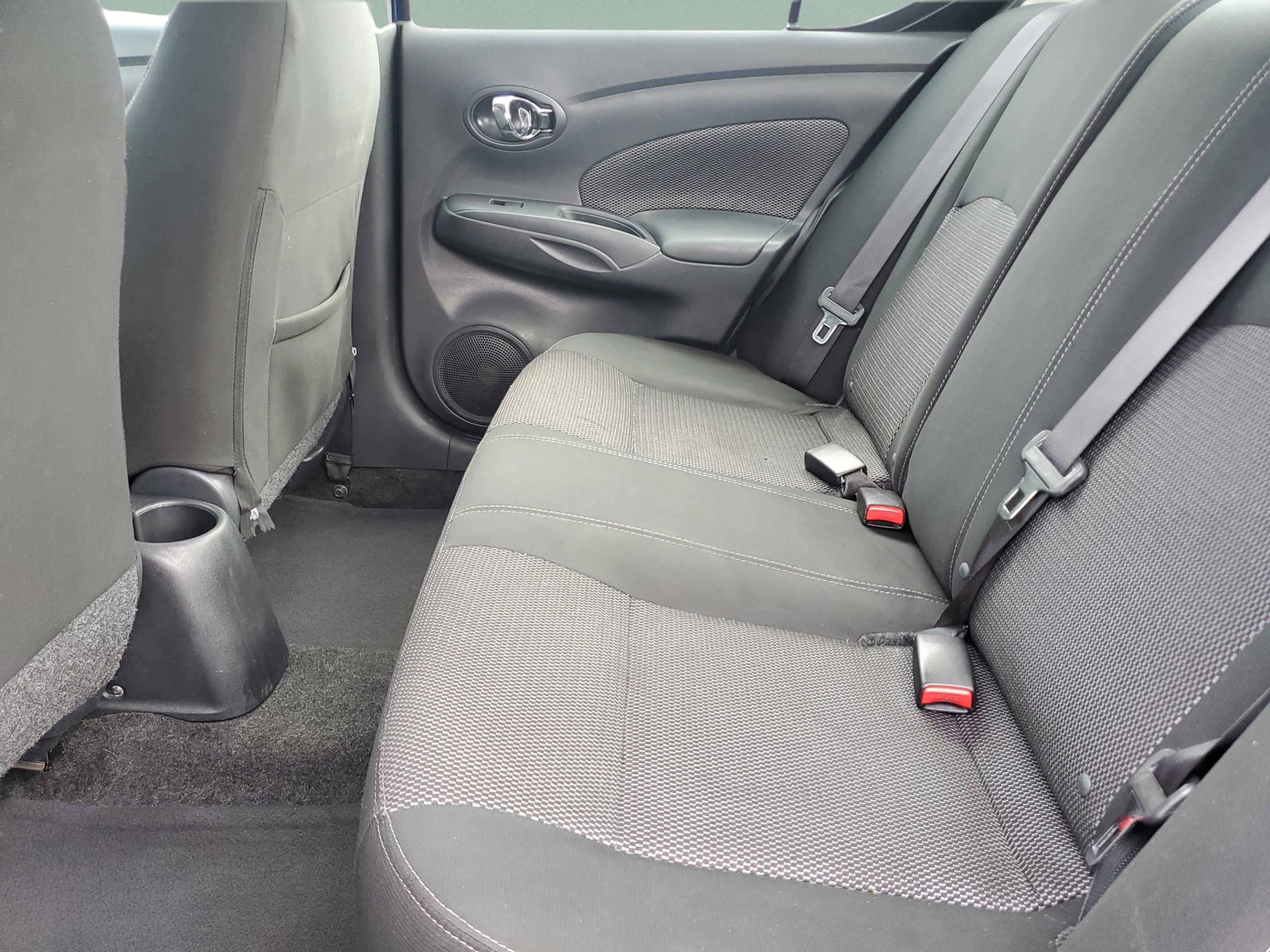 Used 2019 Nissan Versa SV FWD image 8