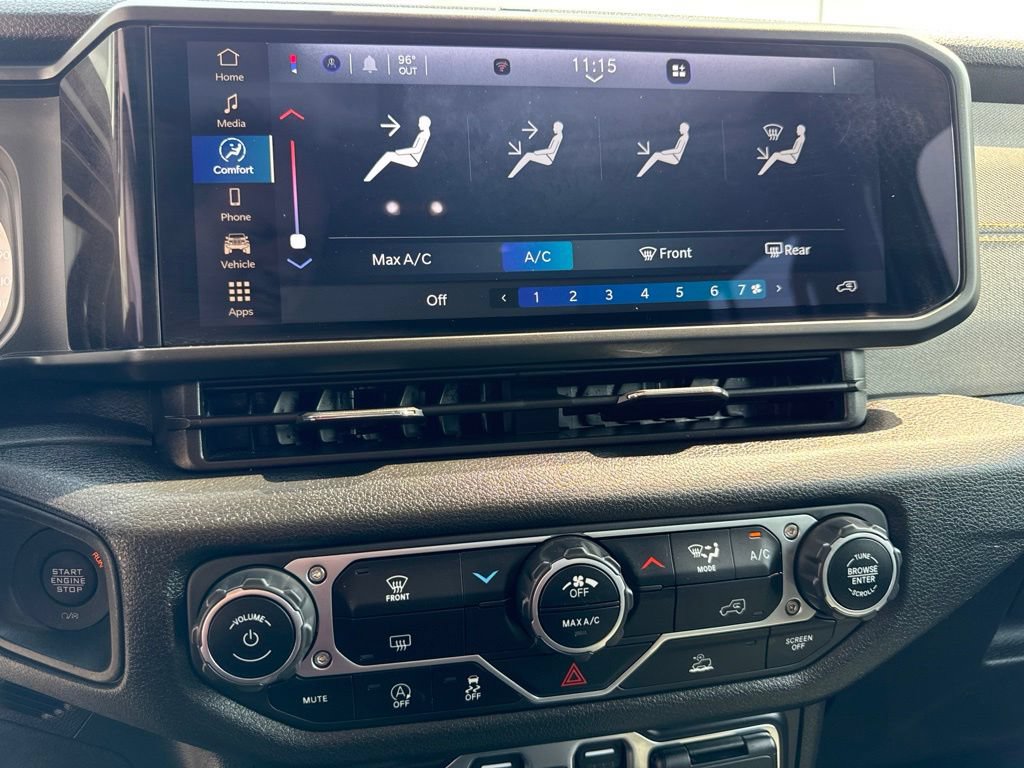 Used 2024 Jeep Wrangler Unlimited Sport AWD/4WD image 30