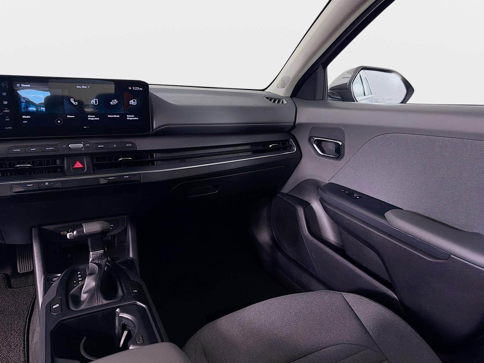 Certified 2025 Kia K4 EX image 22