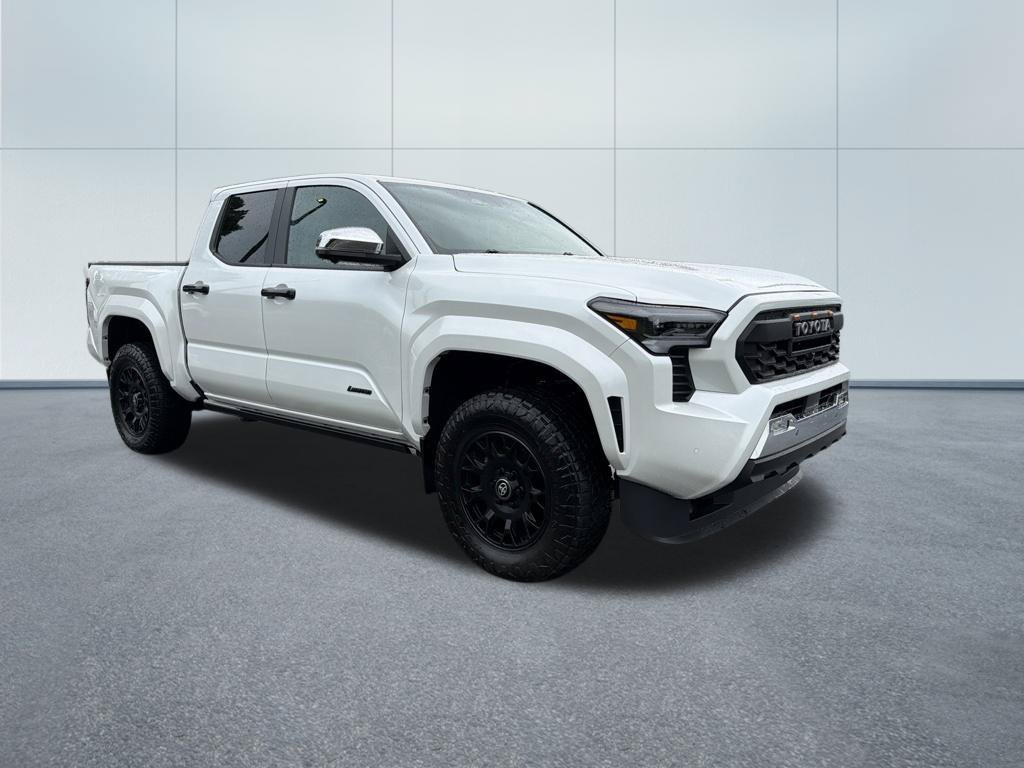 Used 2024 Toyota Tacoma Limited w/ Limited Package (LT) AWD/4WD image 4