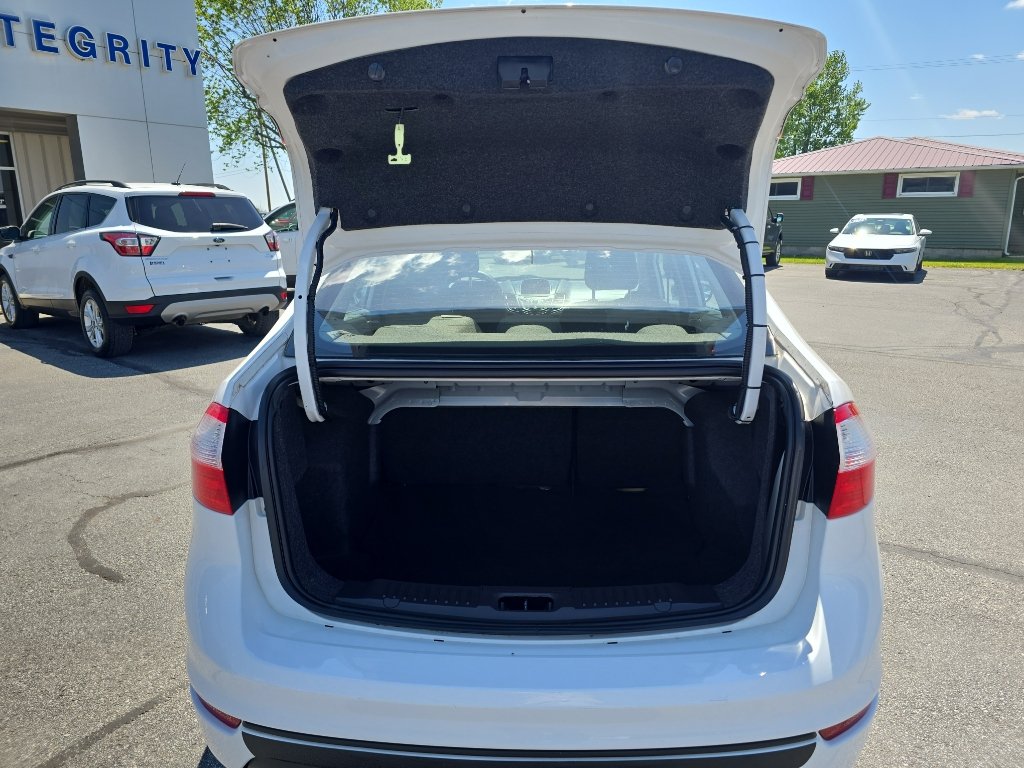 Used 2015 Ford Fiesta S FWD image 9