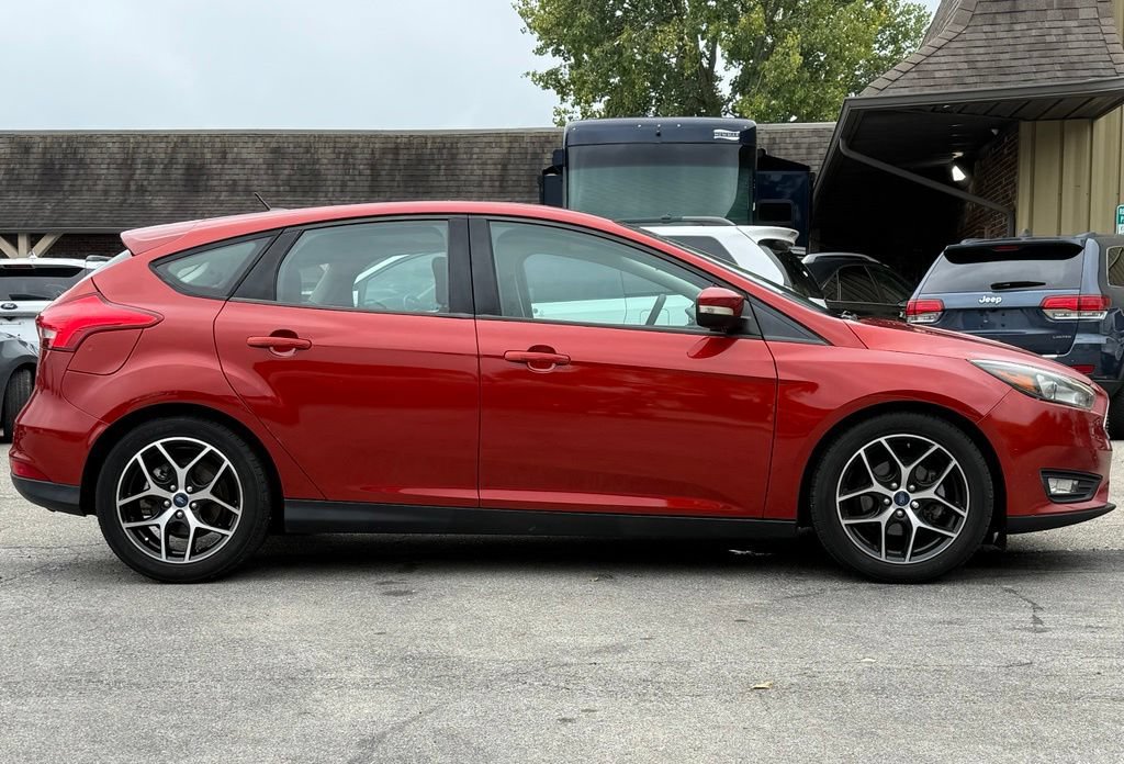 Used 2018 Ford Focus SEL FWD image 6